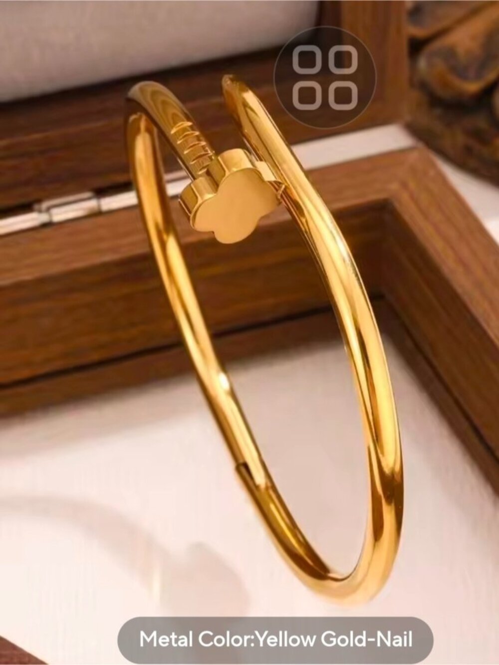 Yellow Gold Clover Nail-Style Bangle Bracelet